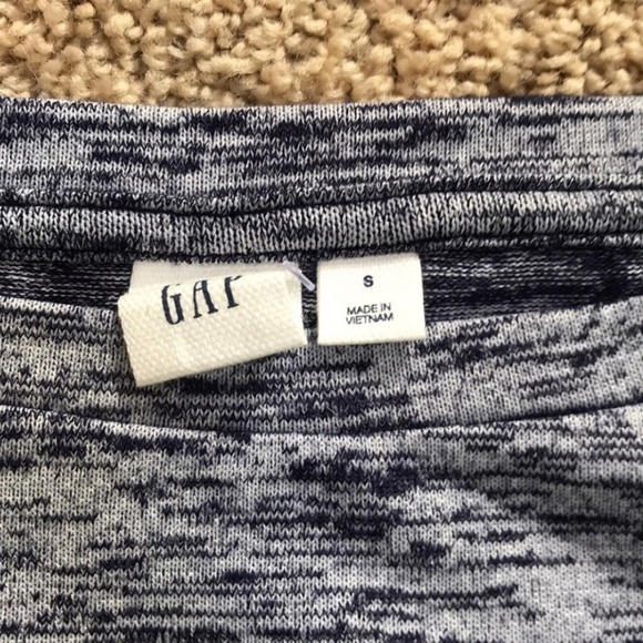 NWT! Gap Size S asymmetrical tie knot sweater - Picture 5 of 8